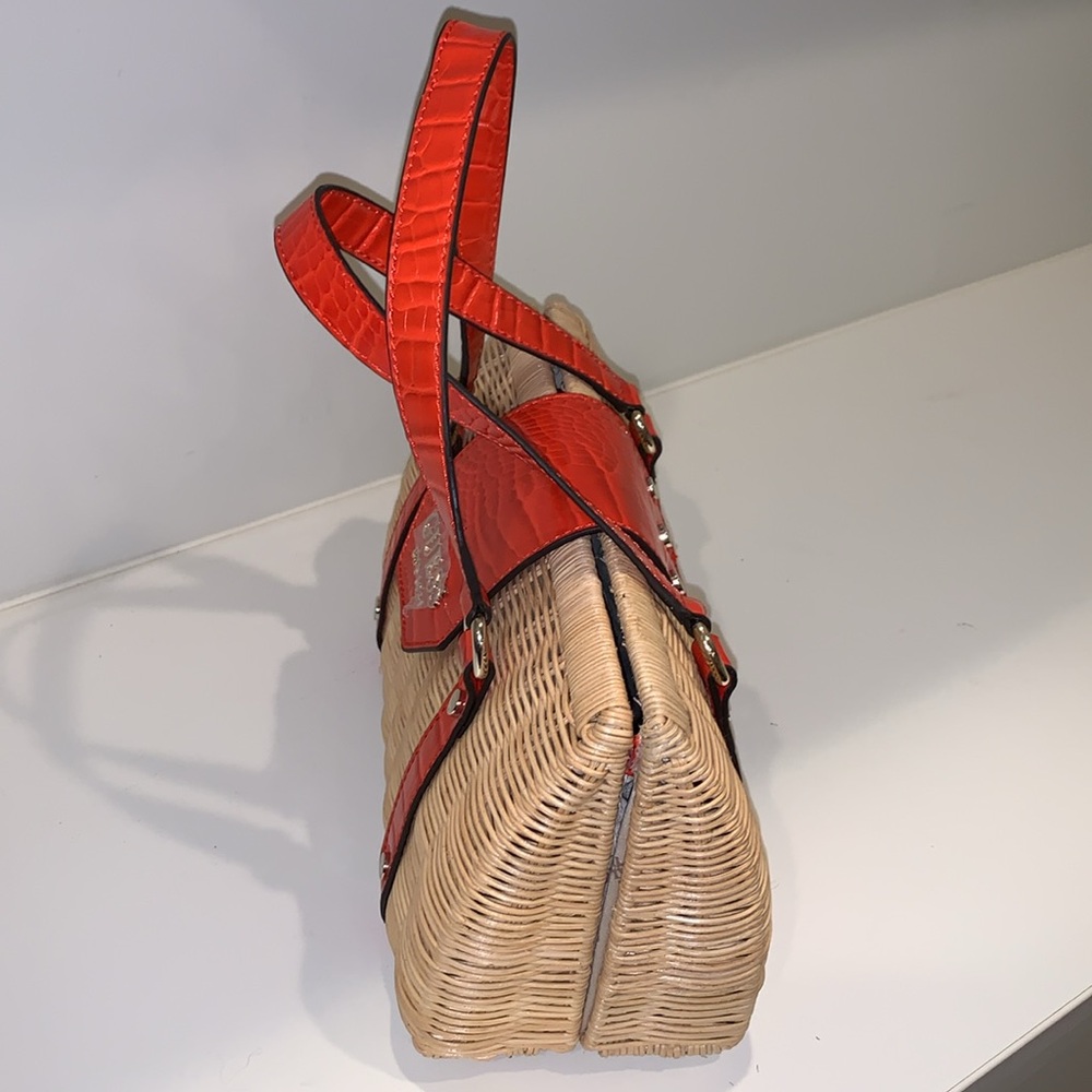 GUESS Paloma Satchel - Picture 8 of 16